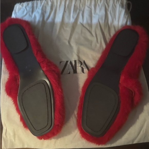 Zara Red Fuzzy Flats NEW - Picture 14 of 16